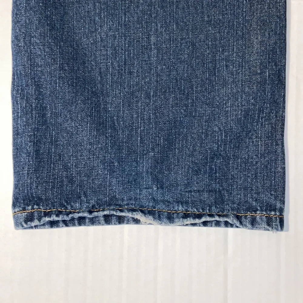 Levi’s 559 Men’s Size 38 Waist 30 Length Relaxed Denim Blue Jeans